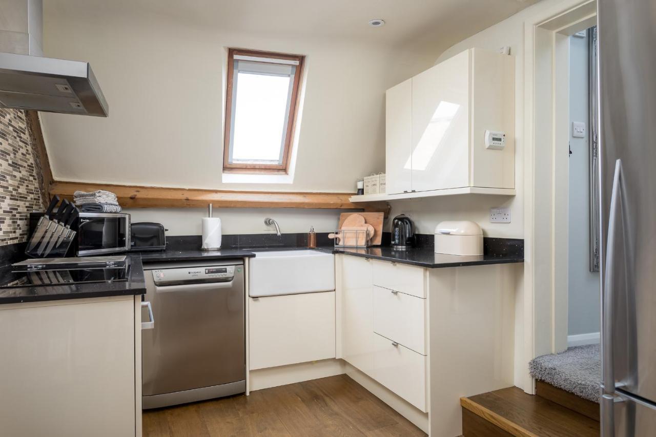 The Loft: Unique, Romantic, Grade II Listed, Dog Friendly Stow-on-the-Wold Екстер'єр фото