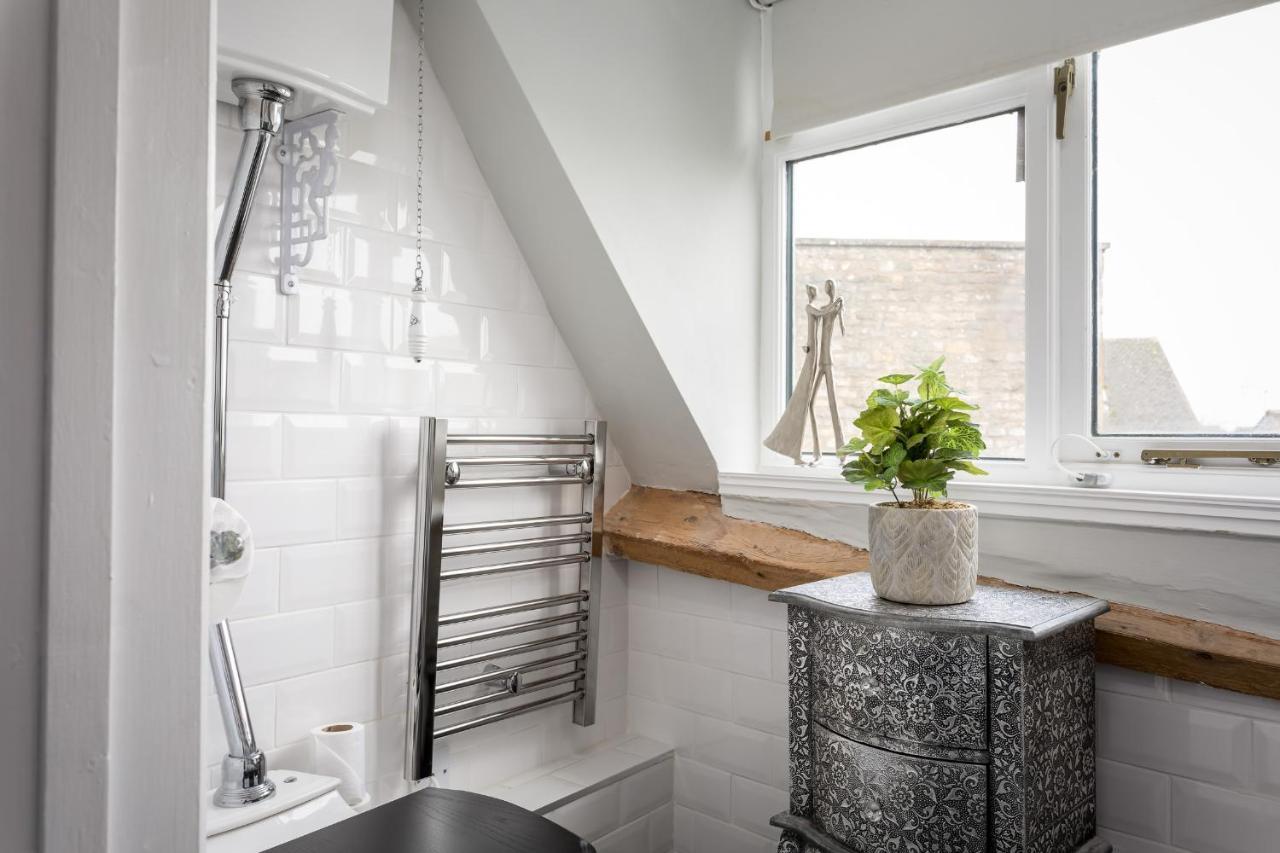 The Loft: Unique, Romantic, Grade II Listed, Dog Friendly Stow-on-the-Wold Екстер'єр фото